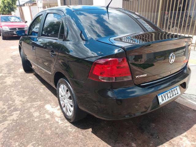 Vendo voyage ou troco por Etios Hatch - Foto 4