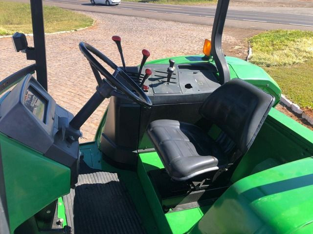 Trator John Deere 7500 4x4 - Foto 6