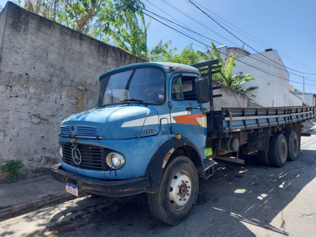 CAMINHÃO MERCEDES1113 ANO 81
