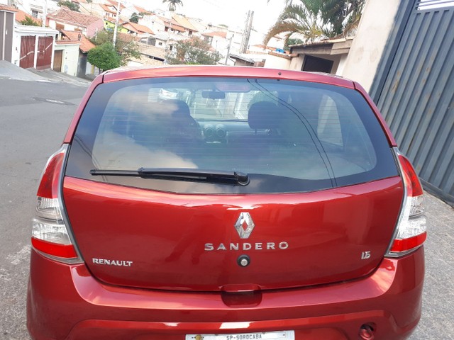 RENOLT SANDERO