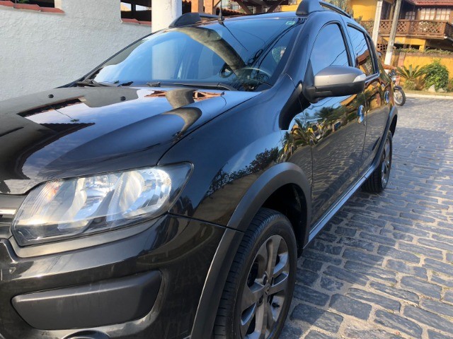 VENDO RENAULT SANDERO STEPWAY RIP CURL