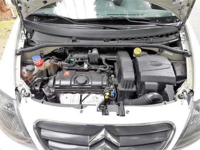 C3 BRANCO COM ENTRADA FACILITADA GLX 1.4