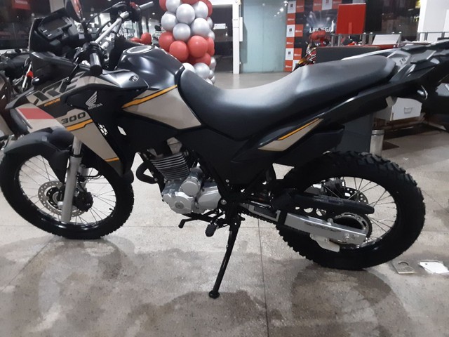 XRE300 ABS ADV