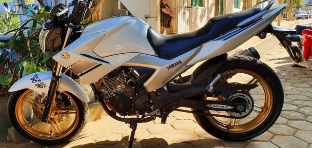 FAZER 250 13/14