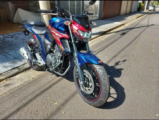 YAMAHA FAZER 250