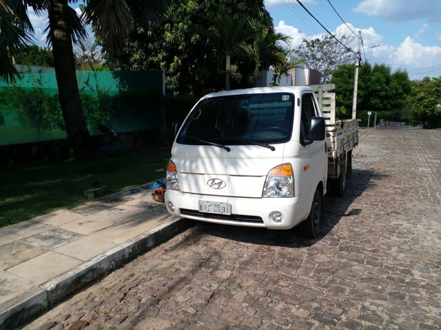 CAMINHÃO HR 2009/2010