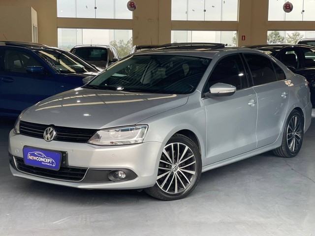 JETTA 2011/2012 2.0 TSI HIGHLINE 200CV GASOLINA 4P TIPTRONIC