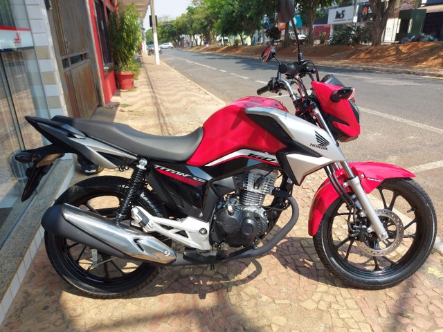 HONDA CG TITAN 2021/22.