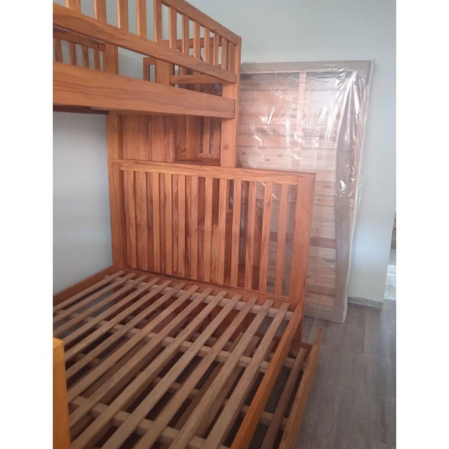 Cama Com Escada E Nichos De Madeira De Demolição - Foto 3