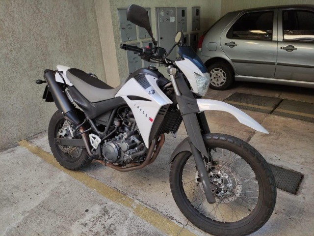 XT 660R ENTRADA DE 1.401,00 E MENSAIS DE 530,00