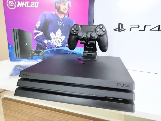 Playstation 4 Pro - São José dos Pinhais, Paraná