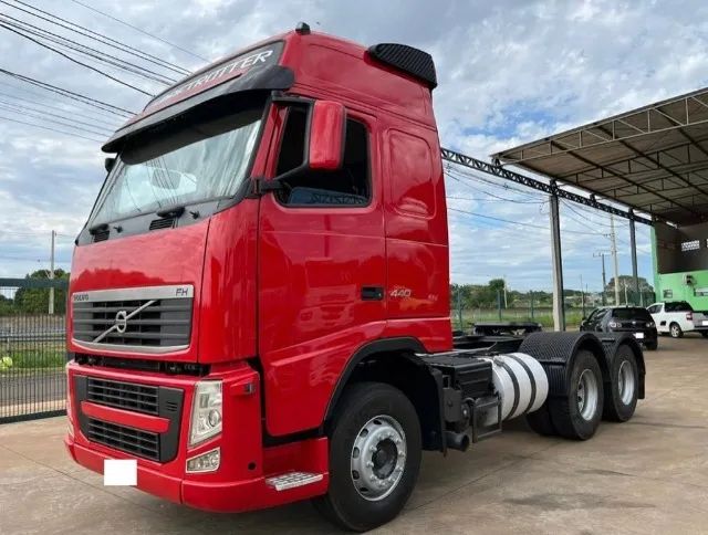 Volvo Fh 440 6x2 I Shift Ano 2010 + Bitrem 7 Eixos Facchini