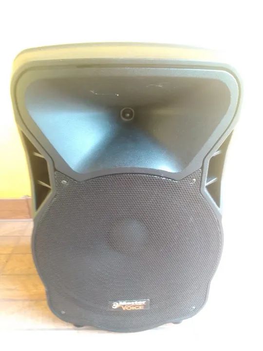 Caixa Master Voice Amplificada 15 Pol. Mv315 com Bateria  - Foto 6