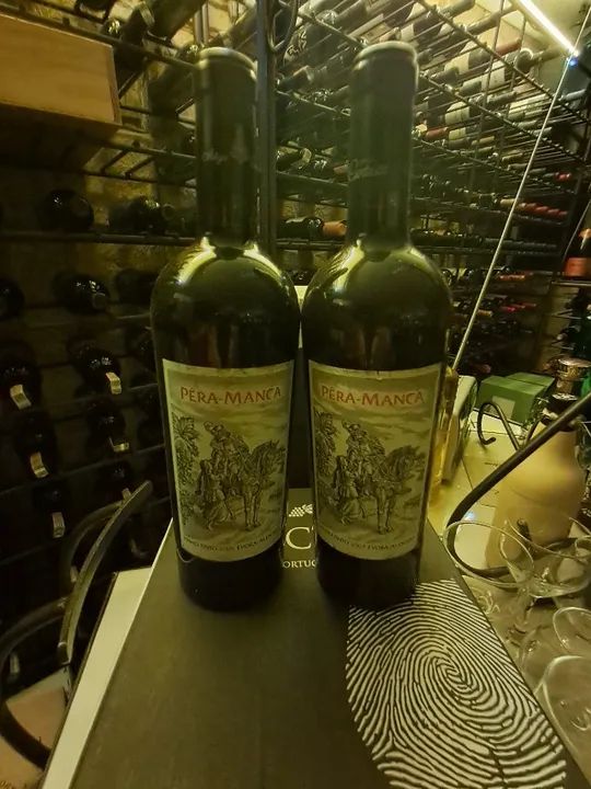 Vinho Tinto Português Pera Manca