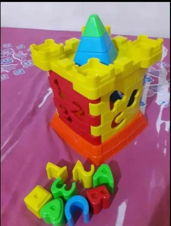 Brinquedo didático/monta-monta