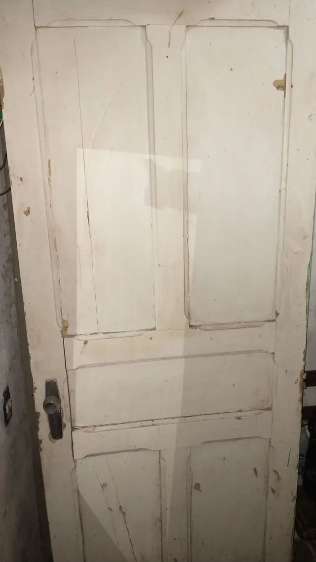 Porta de madeira maciça. - Foto 3