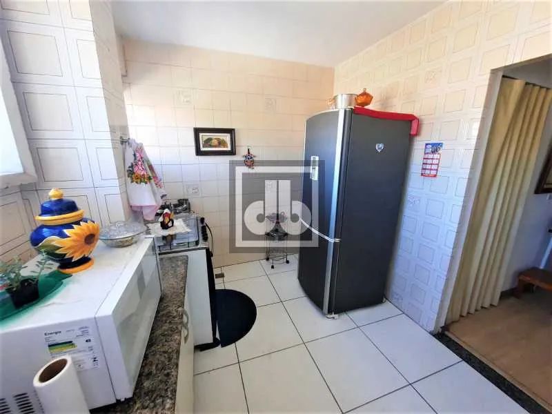 Espaçosa cobertura - Freguesia - Jacarepaguá - ótima localização - 2 quartos - 1 suíte - t - Foto 6
