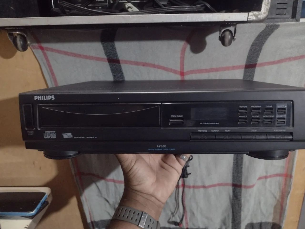 Toca cd Philips AK630