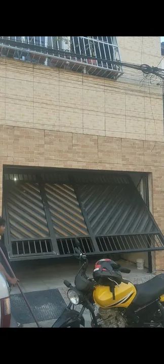 PORTÃO DE ALUMÍNIO BASCULANTE - Foto 4