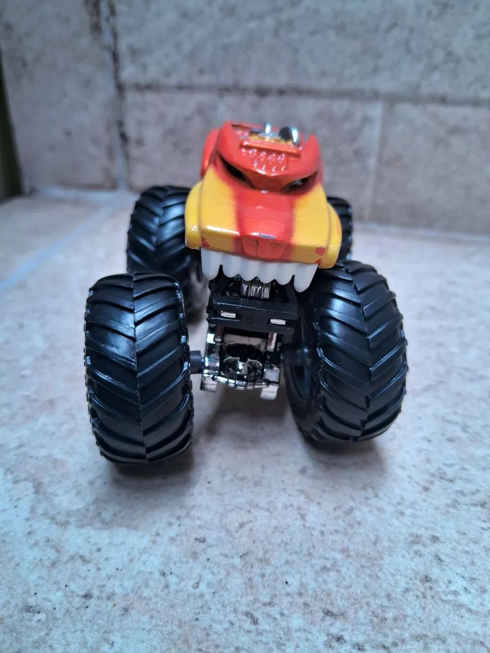 Carrinho Colecionador Monster Truck Hot Wheels - Raro e Super Conservado! - Foto 4