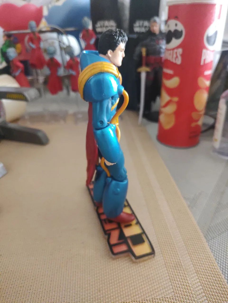 Boneco Superboy DC Direct Earth Prime Infinite Crisis Serie 1 compatível MCFARLANE - Foto 3