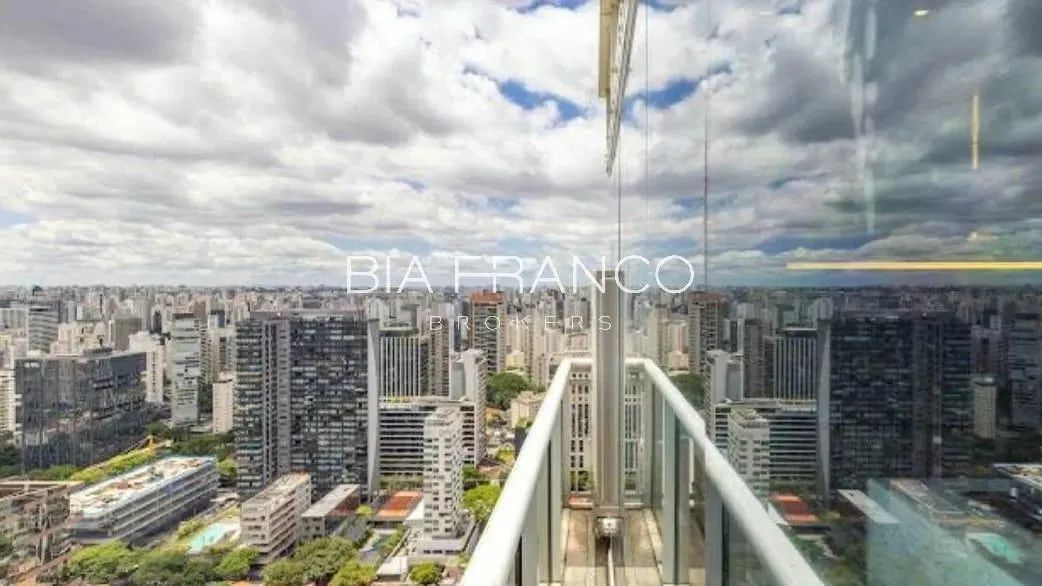 Duplex com 225 m², 2 quartos sendo 2 suítes à venda no bairro Vila Nova Conceição. - Foto 14