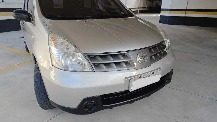 Nissan Livina 1.8 16V Flex Fuel Aut. 2010 - Foto 4