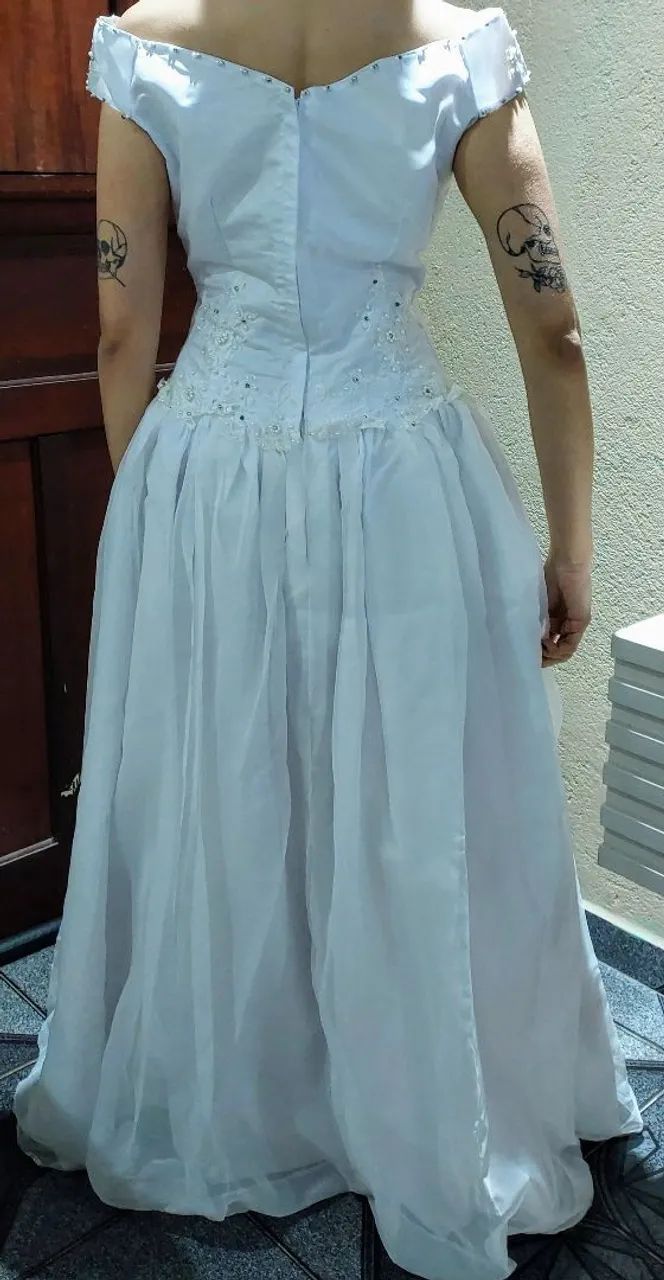 Vestido de noiva branco elegante - Foto 3