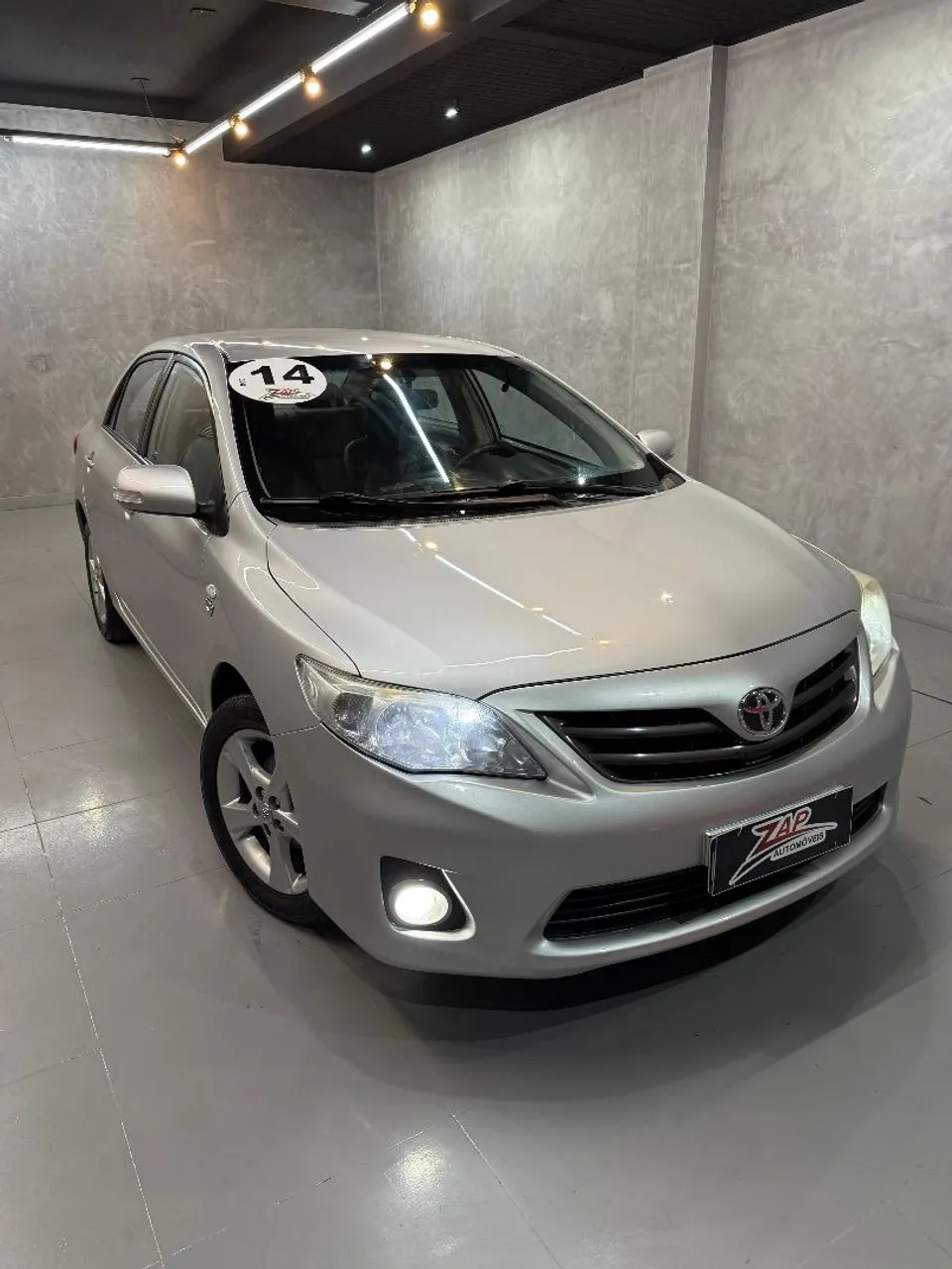 COROLLA GLI 2014