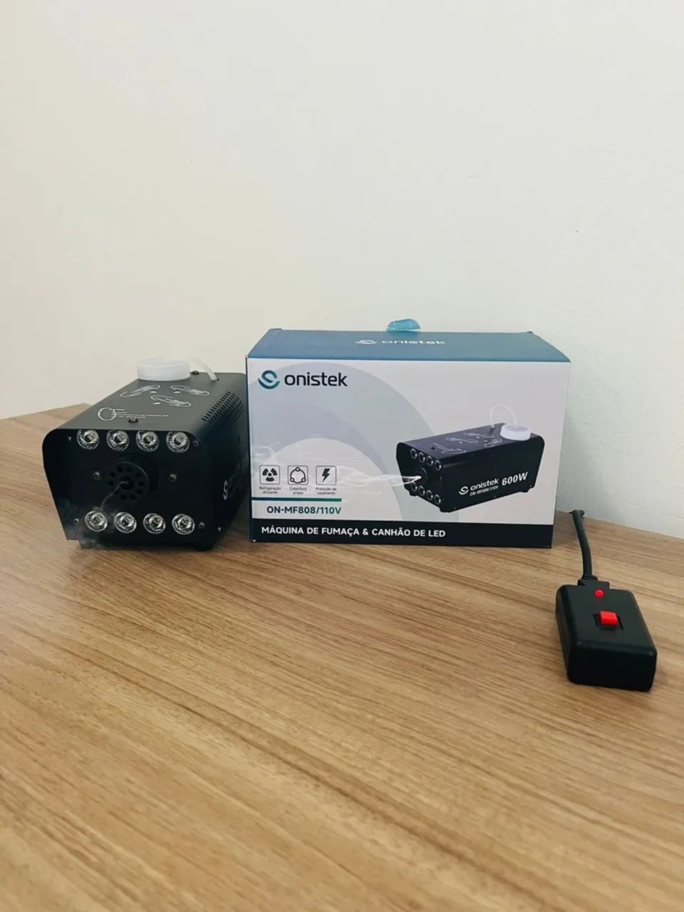 Máquina de Fumaça 600W com 8 LEDs - Foto 2