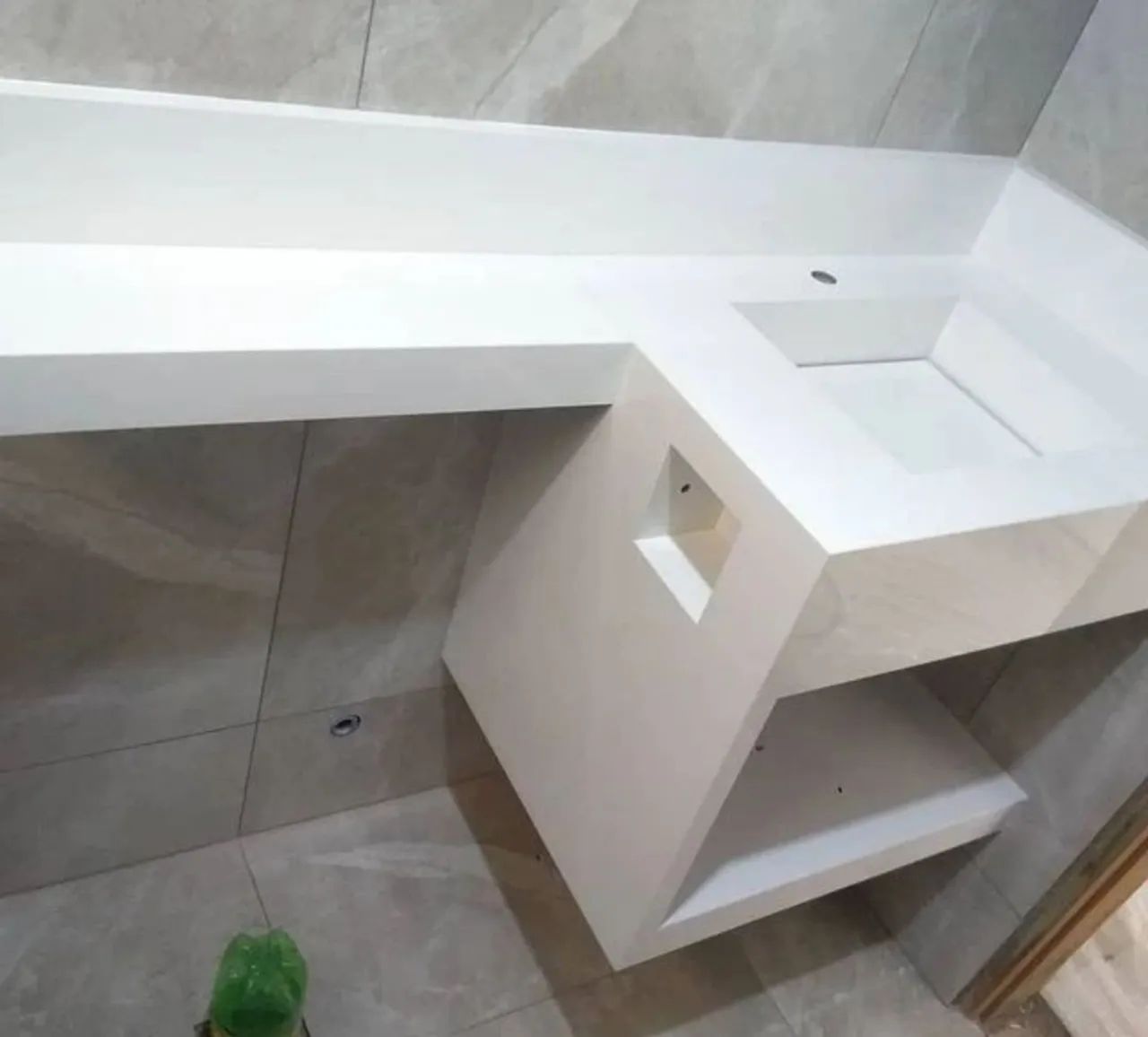 Pias em porcelanato  - Foto 5