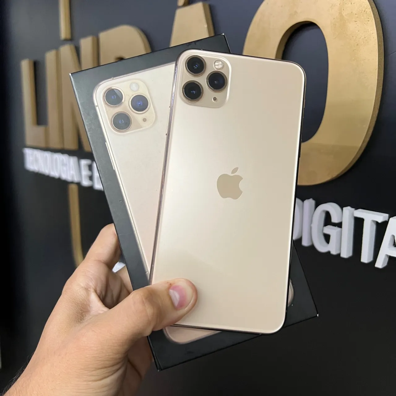 Loja física. iPhone 11 Pro Max 256Gb Gold todo original