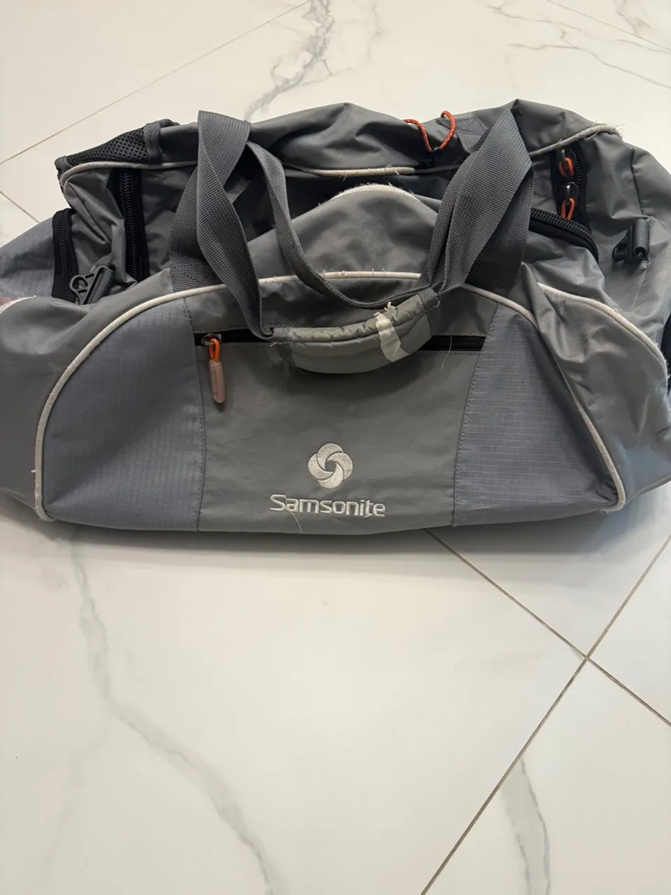 Mala de mão samsonite