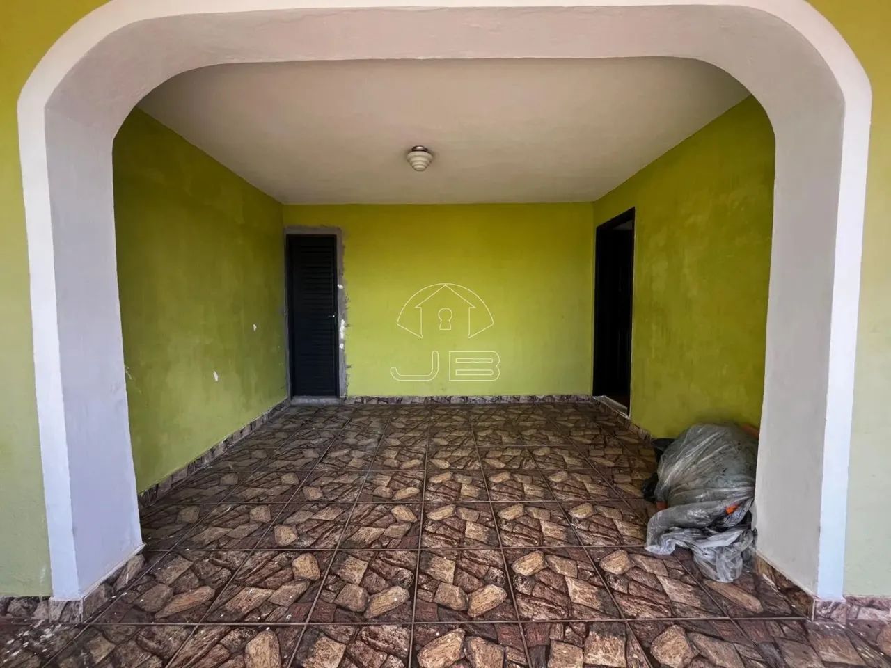 Imperdível Casa à Venda em Campinas/SP - 3 Quartos, 2 Salas, 1 Banheiro e 4 Vagas de Garag - Foto 4