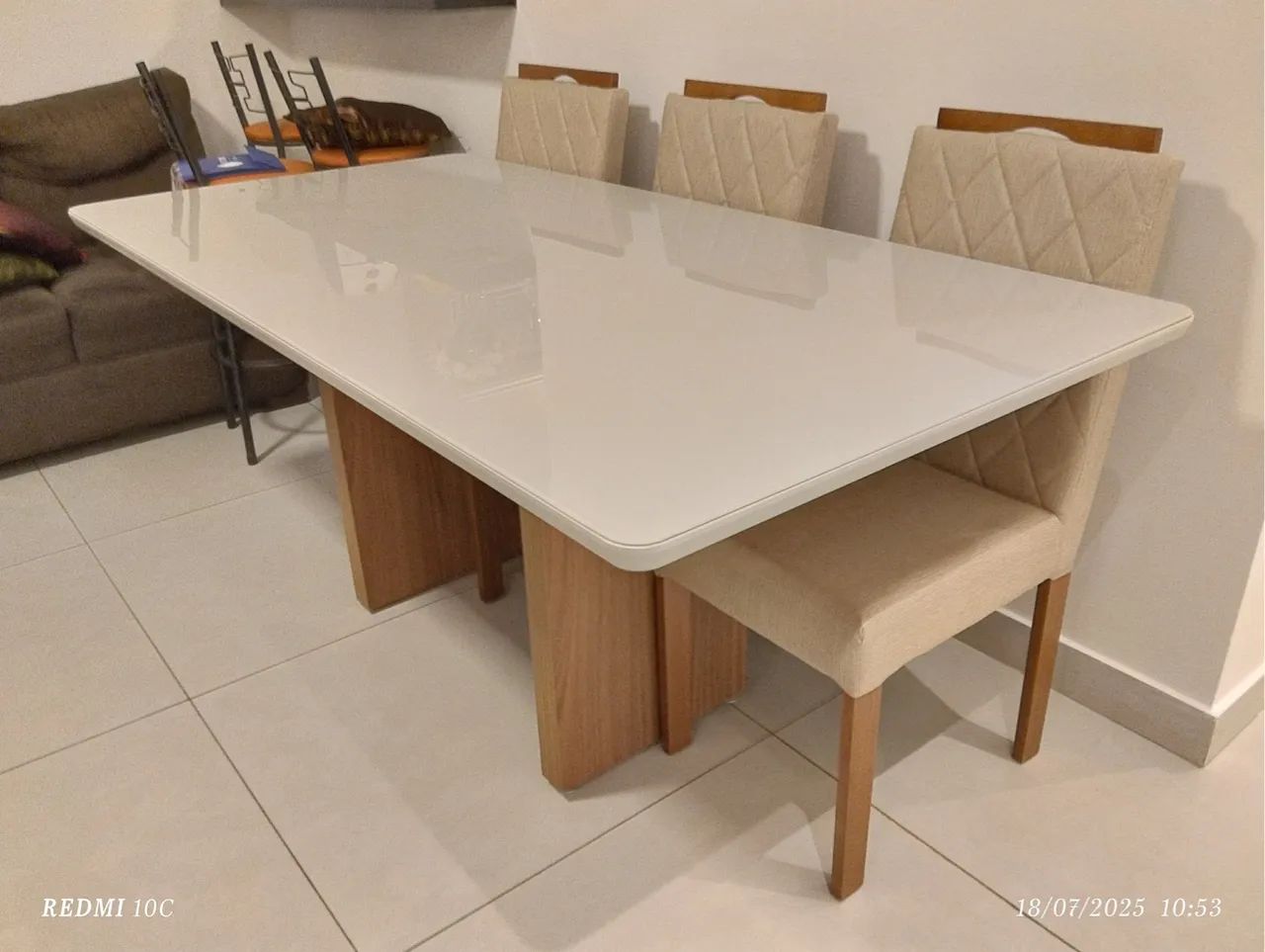 Mesa de Jantar Elegante com 6 Lugares madeira  - Foto 2