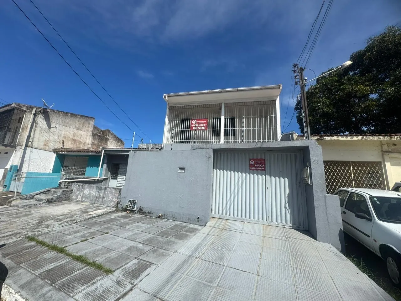 Casarão pronto para morar e bem localizado
