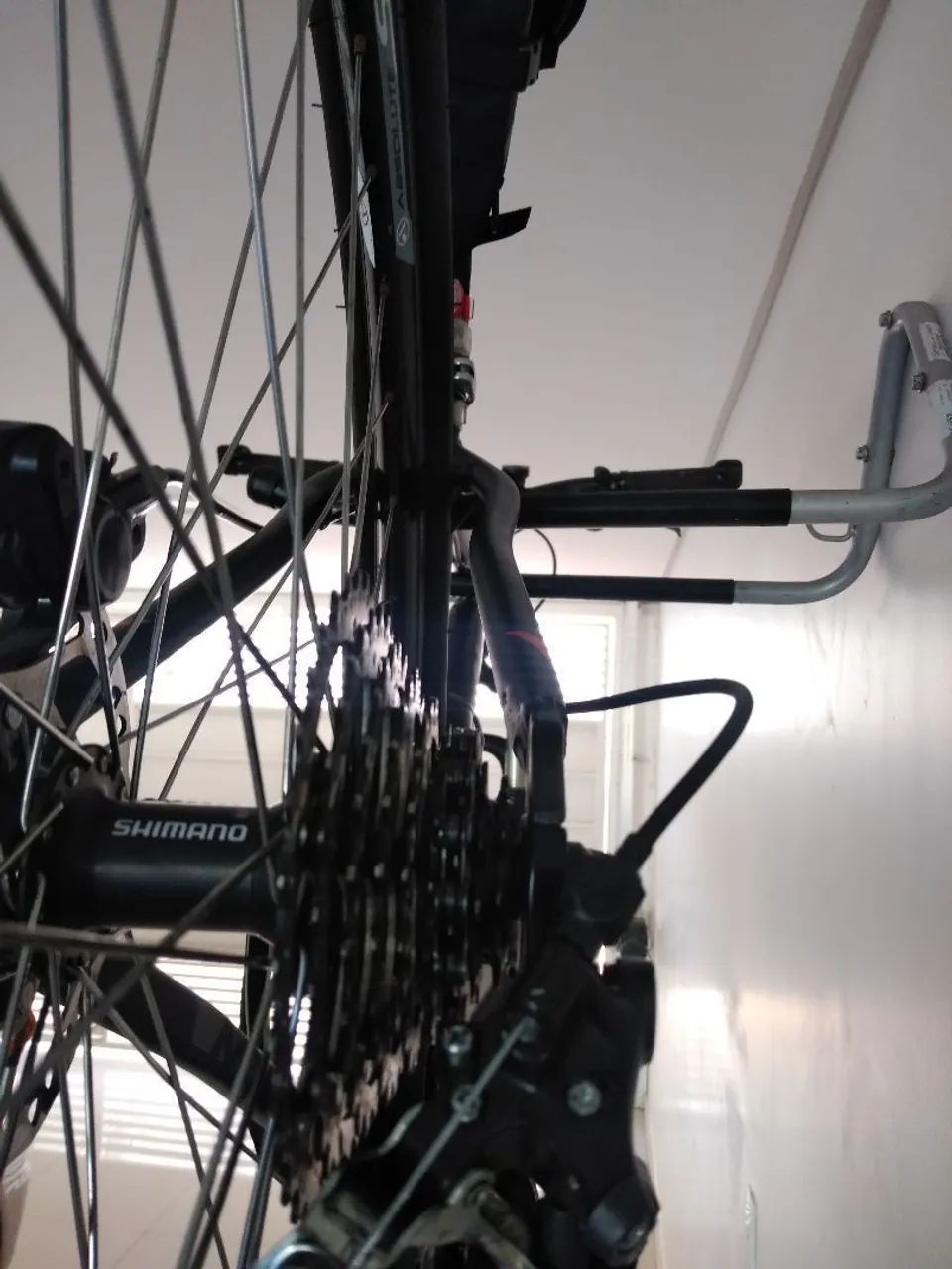Caloi marca Moab MTB aro 29. 27 marchas. - Foto 6