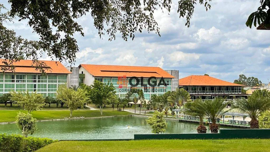 Apartamento á venda com 3 quartos em Gravatá no Resort Villa Hípica!