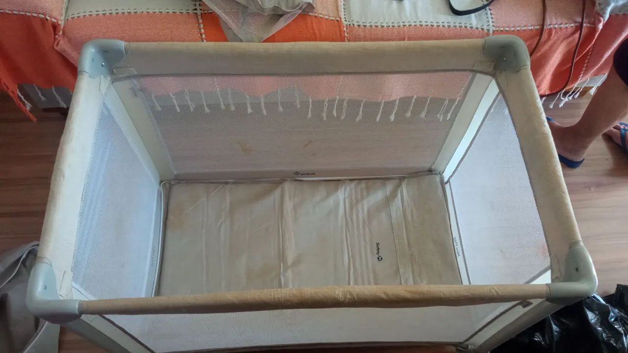 Berço Portátil Safety 1st Mini Play Desmontável - Foto 5