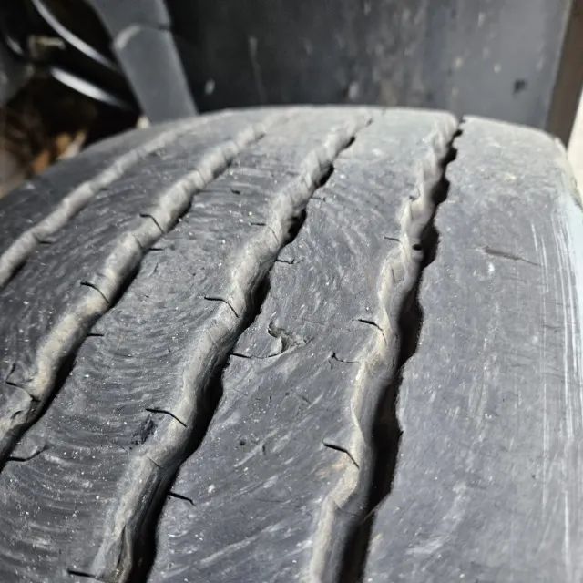 Volvo FH 460 6x2 Globetrotter Teto Alto Automático Ano 15 Mola Rodas de Alumínio dianteira - Foto 6