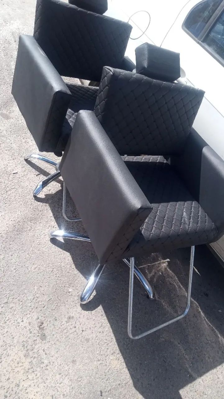 Salon / Hairdressing / Barber Chairs