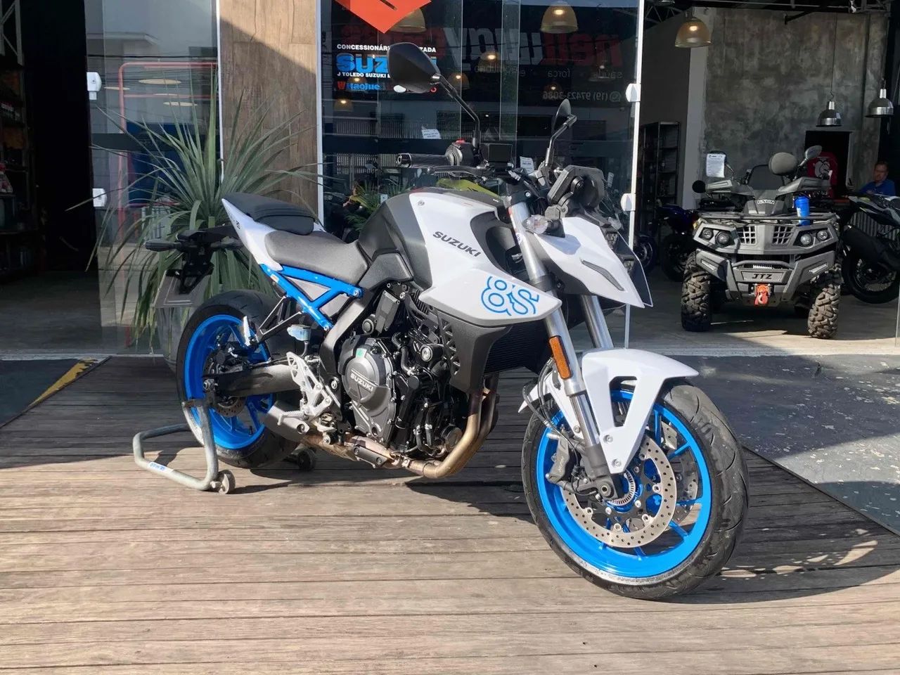 Suzuki 750 2025 - 1457683400 | OLX