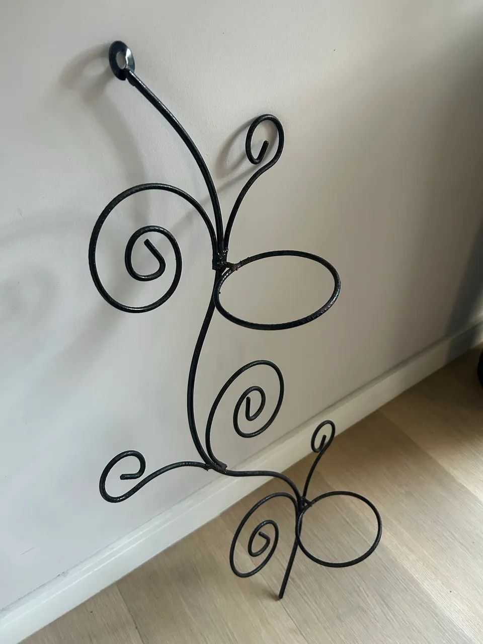 Plant Holder (Wall)64305624332674123