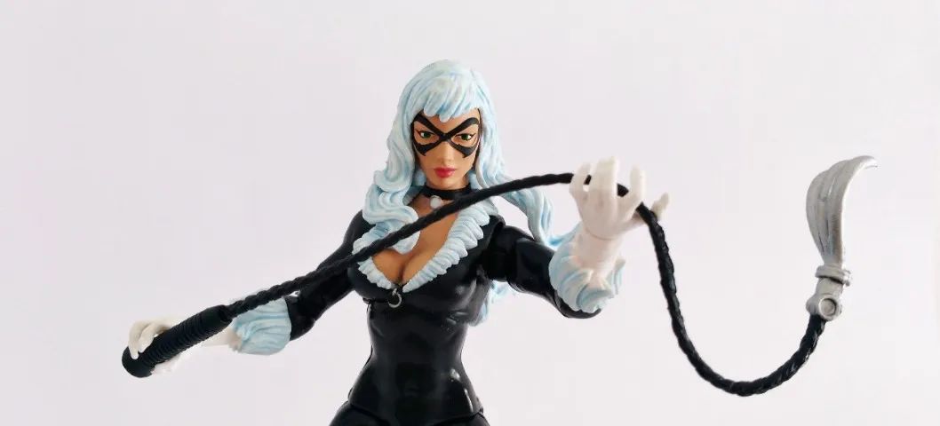 Gata Negra Black Cat Marvel legends 