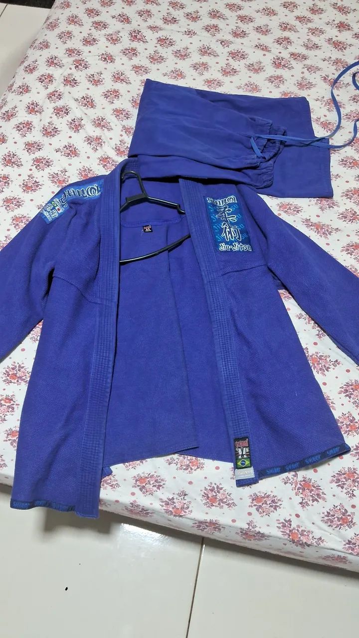 Kimono de Jiu-Jitsu Azul - Tamanho M
