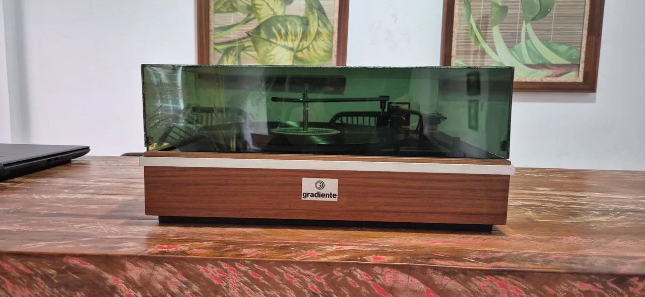 Toca-discos Gradiente  garrard 6300