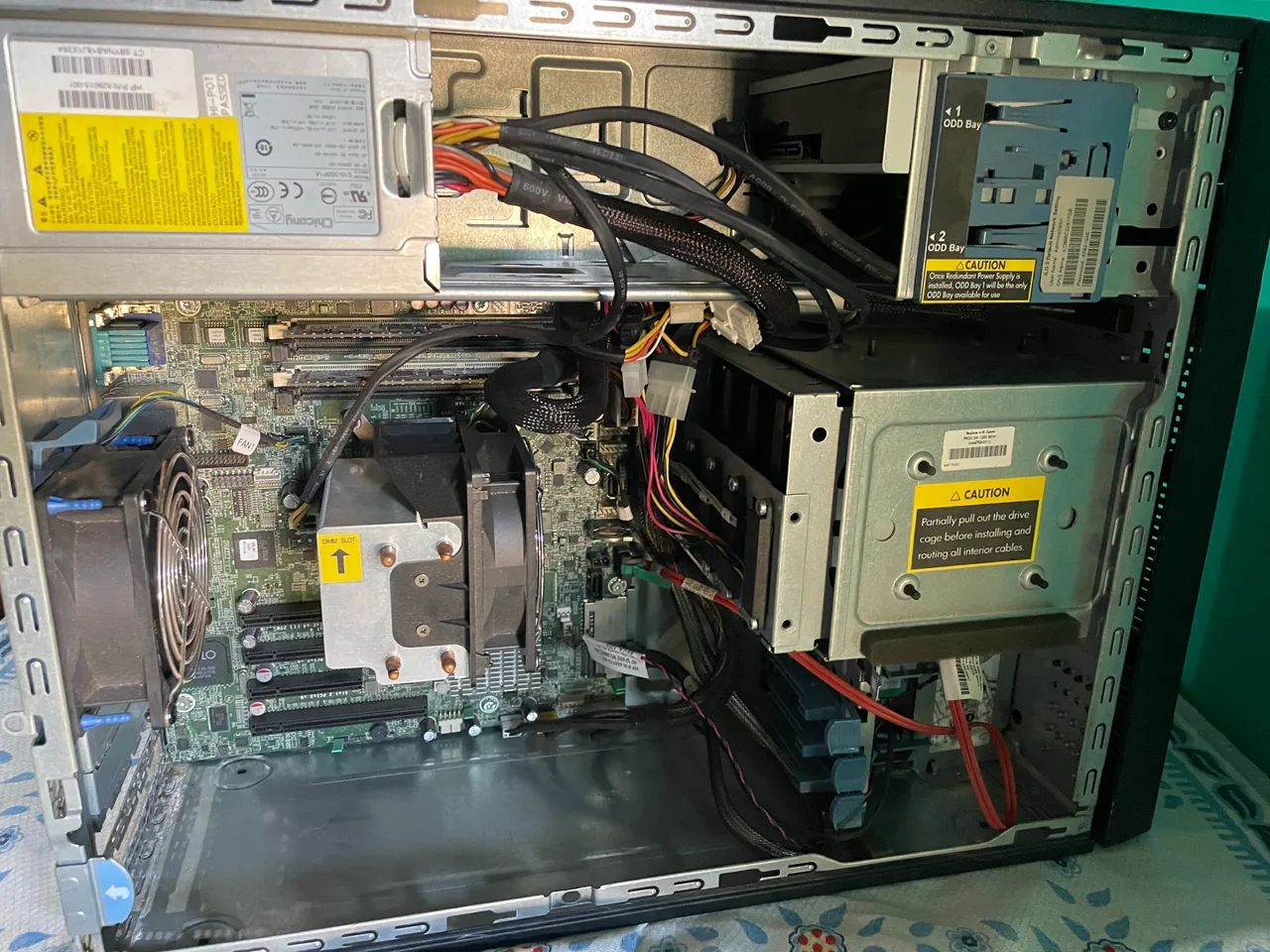 Servidor HP Proliant ML110 G7 8gb 4 tera - Foto 4