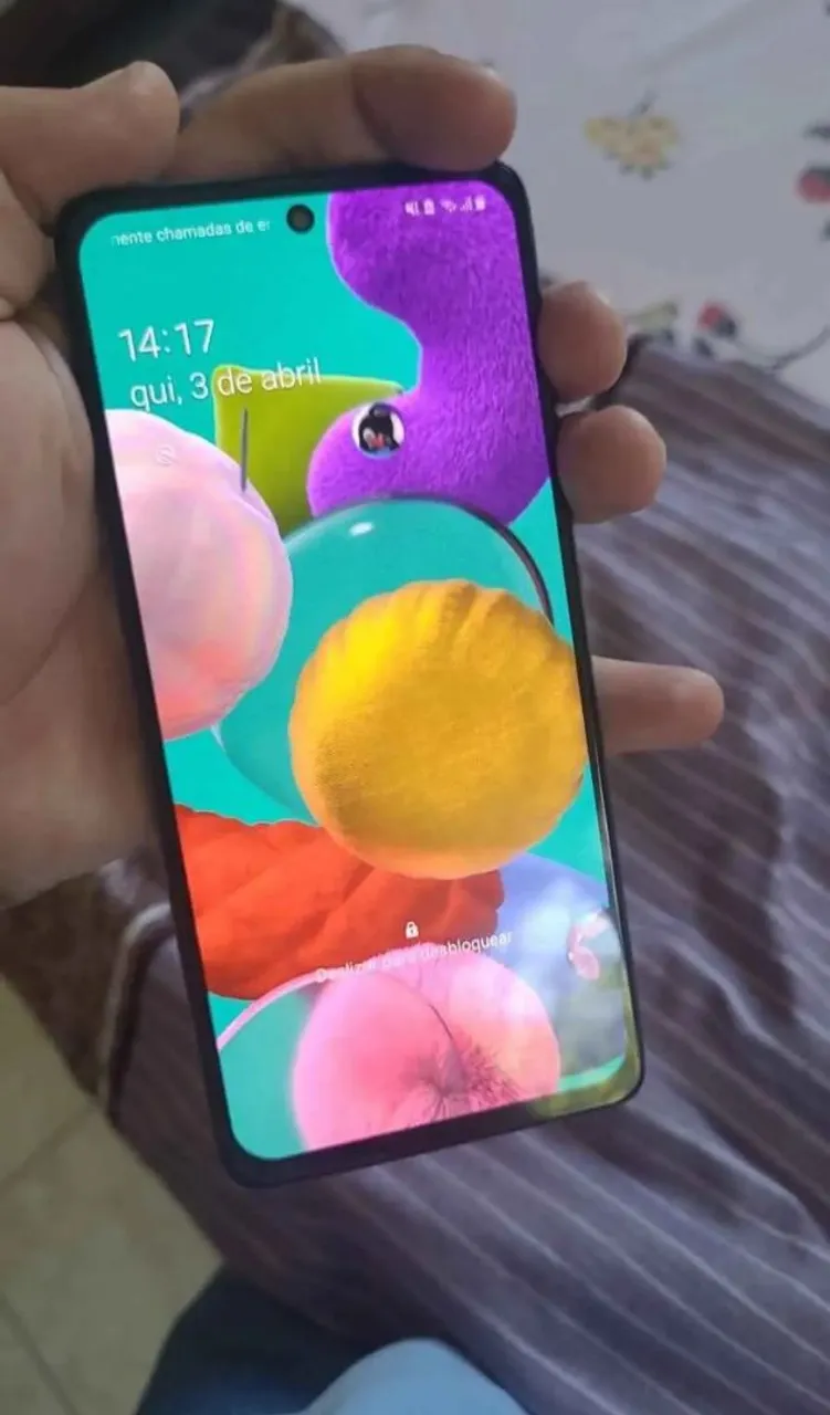 Troco por outro celular