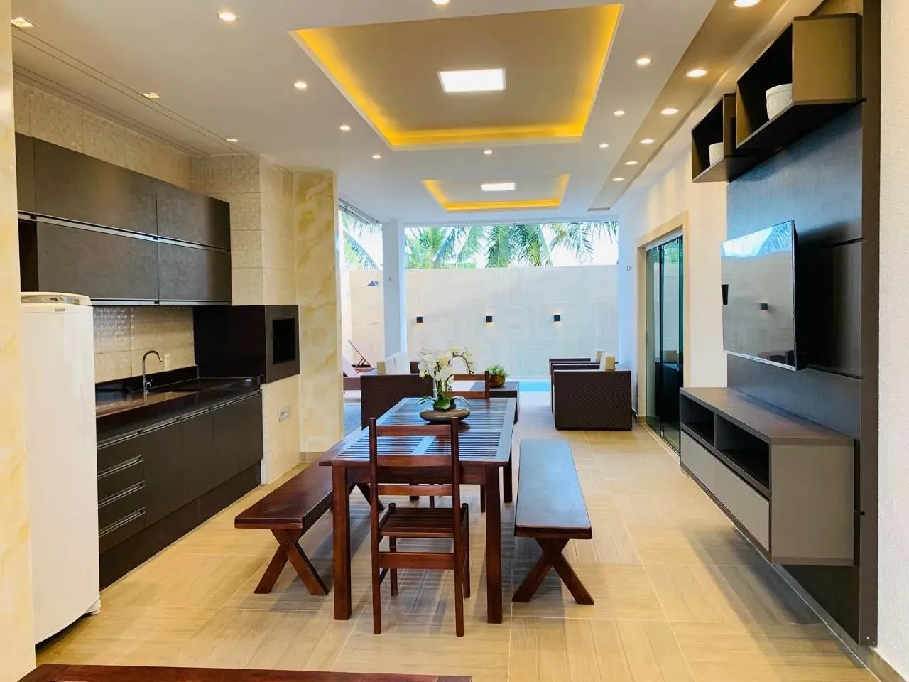 Casa - Praia de Graçandu - 04Q sendo trêz suítes - Mobiliada