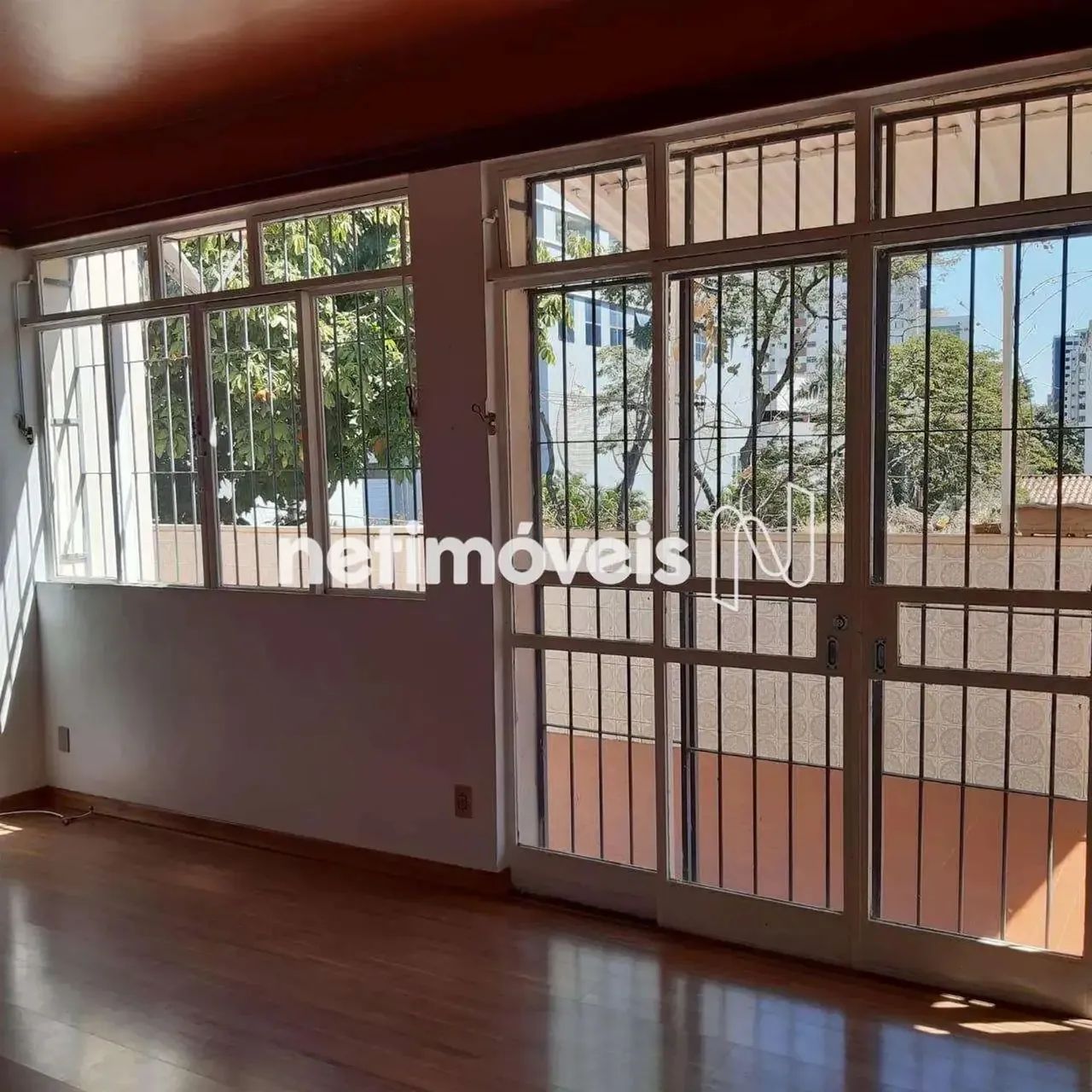 Apartamento à venda no bairro Serra com 95m² e 3 dormitórios/quartos disponíveis. - Foto 2